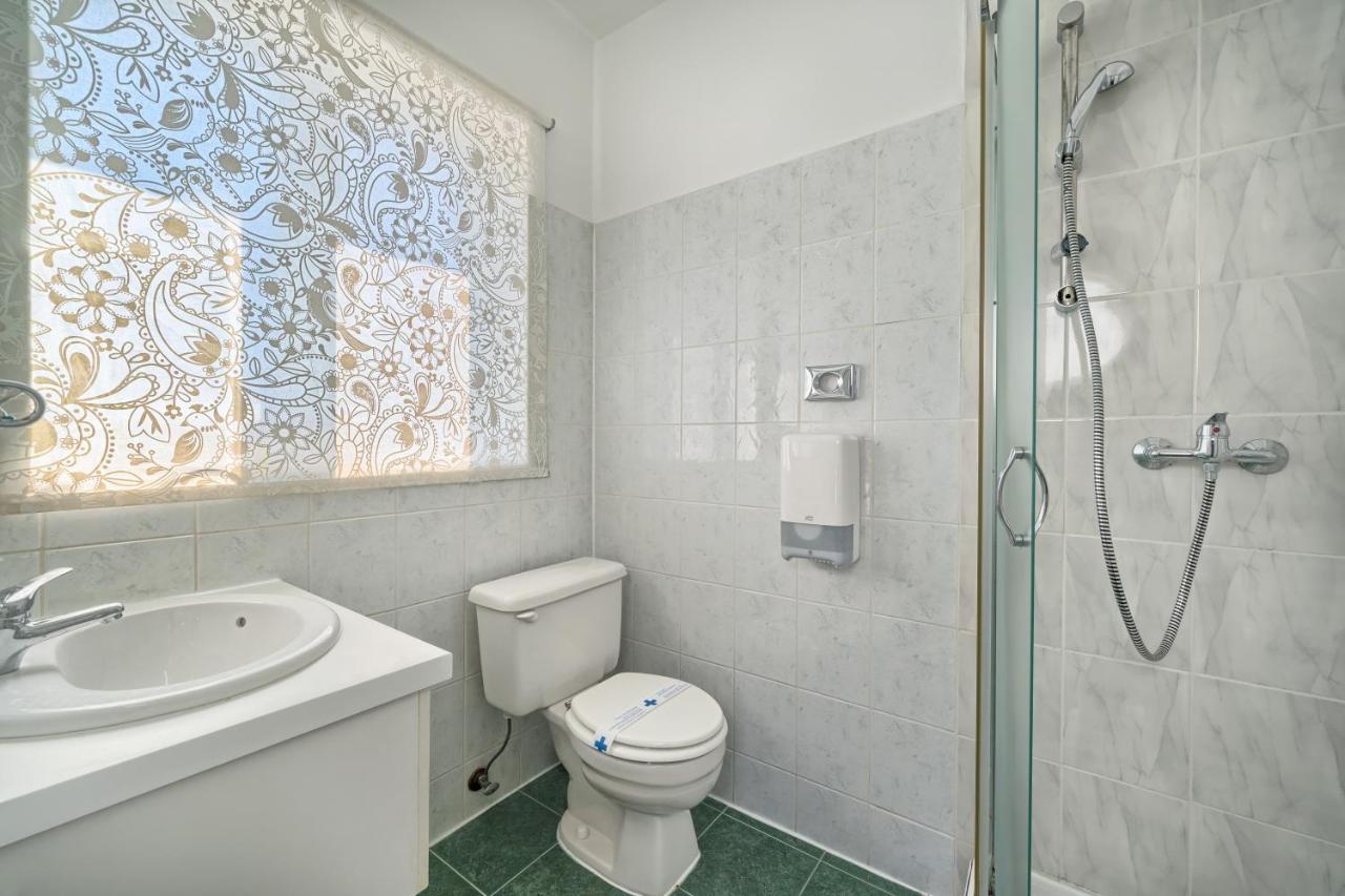 Hotel Aqua - Guest Rooms & Suites Kaštela Buitenkant foto