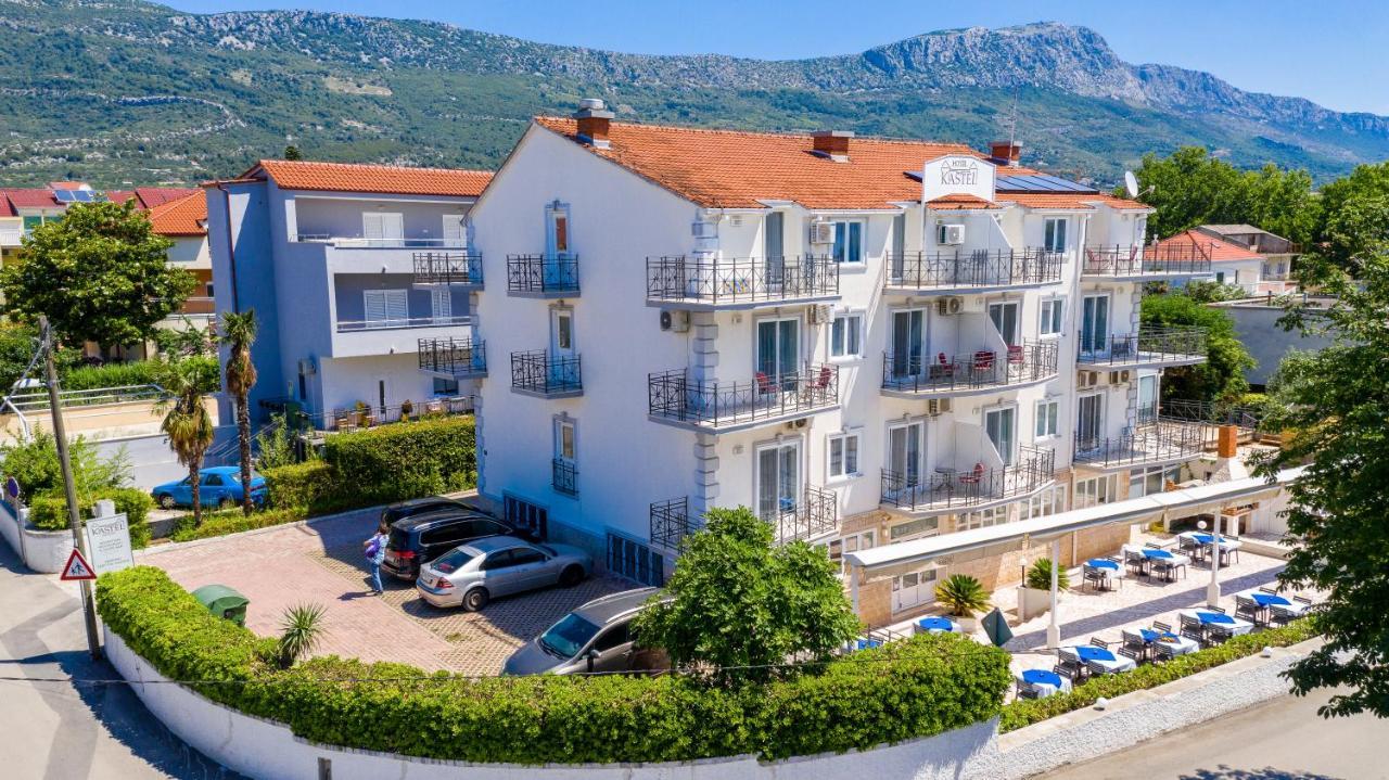 Hotel Aqua - Guest Rooms & Suites Kaštela Buitenkant foto